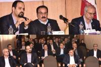 بانک ایران زمین از تولید و اشتغال حمایت می کند