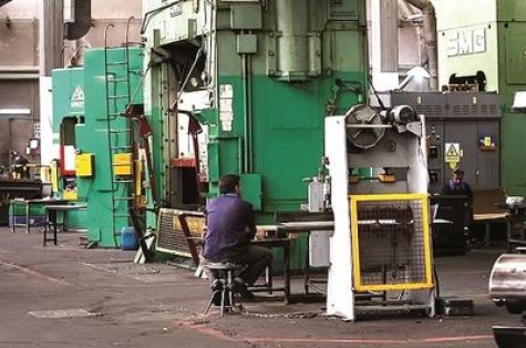گزارش تسهیلات پرداختی به بنگاه‌های کوچک و متوسط