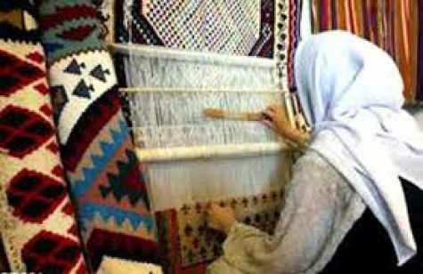 برپایی 6 کارگاه موقت صنایع‌دستی در هرسین برای بازدید گردشگران نوروزی