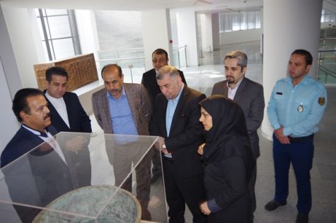 بازدید رئیس سازمان گردشگری عراق از موزه بزرگ خراسان