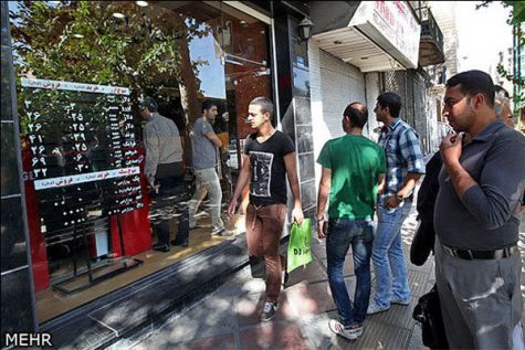 سکه طرح جدید یک میلیون و ۵۸۸ هزار تومان شد/دلار به ۴۴۹۲تومان رسید
