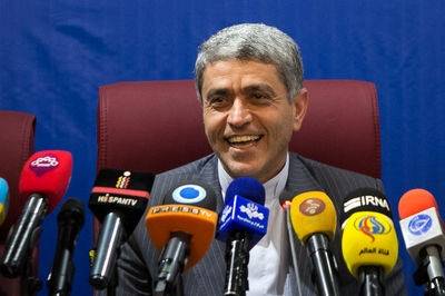 مدال ویژه علوم اقتصادی سنگاپور برای طیب نیا