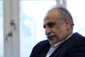 وزیر اقتصاد در ایام نوروز چه نشریاتی را خوانده و کدام فیلم را دیده است؟