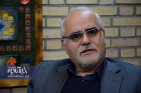 فرهادی: منابع به سمت شرکت‌های صوری رفته است