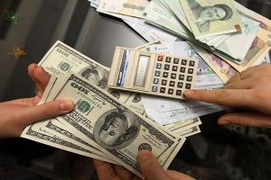 نرخ دلار از روز سه شنبه ۴۲۰۰ تومان خواهد بود