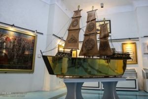 پاسخ آستان مقدس حضرت معصومه(س) به حواشی پیش‌آمده درباره قرآن مطلا