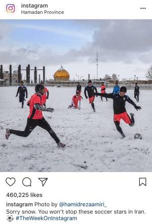 تصویر جالب اکانت رسمی اینستاگرام از فوتبال برفی در همدان