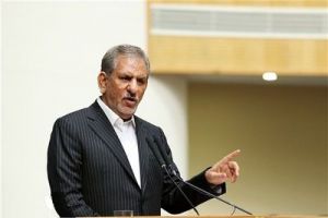 عرضه دلار بالاتر از ۴۲۰۰ تومان مشمول قاچاق است