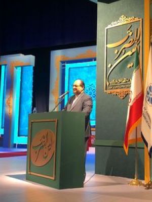 شریعتمداری: ٨٥ هزار واحد صنعتى در ایران مشغول به کار هستند