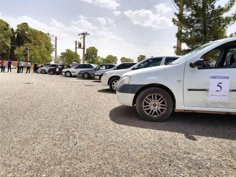 رالی خانوادگی کرمان در مسیر گنبد جبلیه ـ باغ شاهزاده برگزار شد