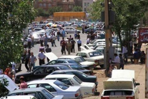نجفی‌منش: خودرو ارزان است،خودروسازان با زیان می‌فروشند